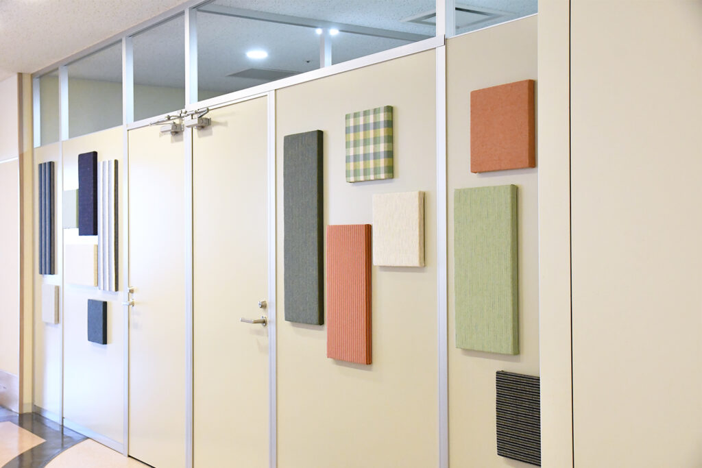 ファブリックパネル